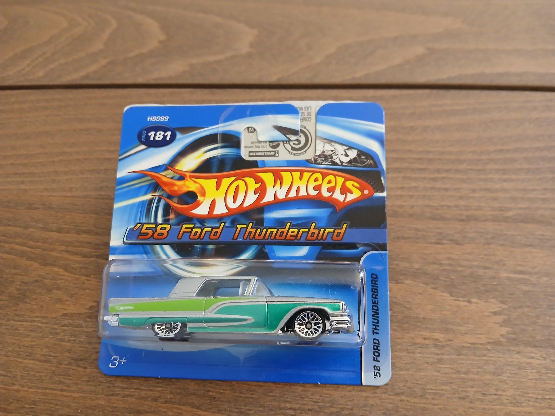 Hot Wheels Modellautos: 1958 Ford Thunderbird – Neu und originalverpackt aus Wiedlisbach von Pontiacman93