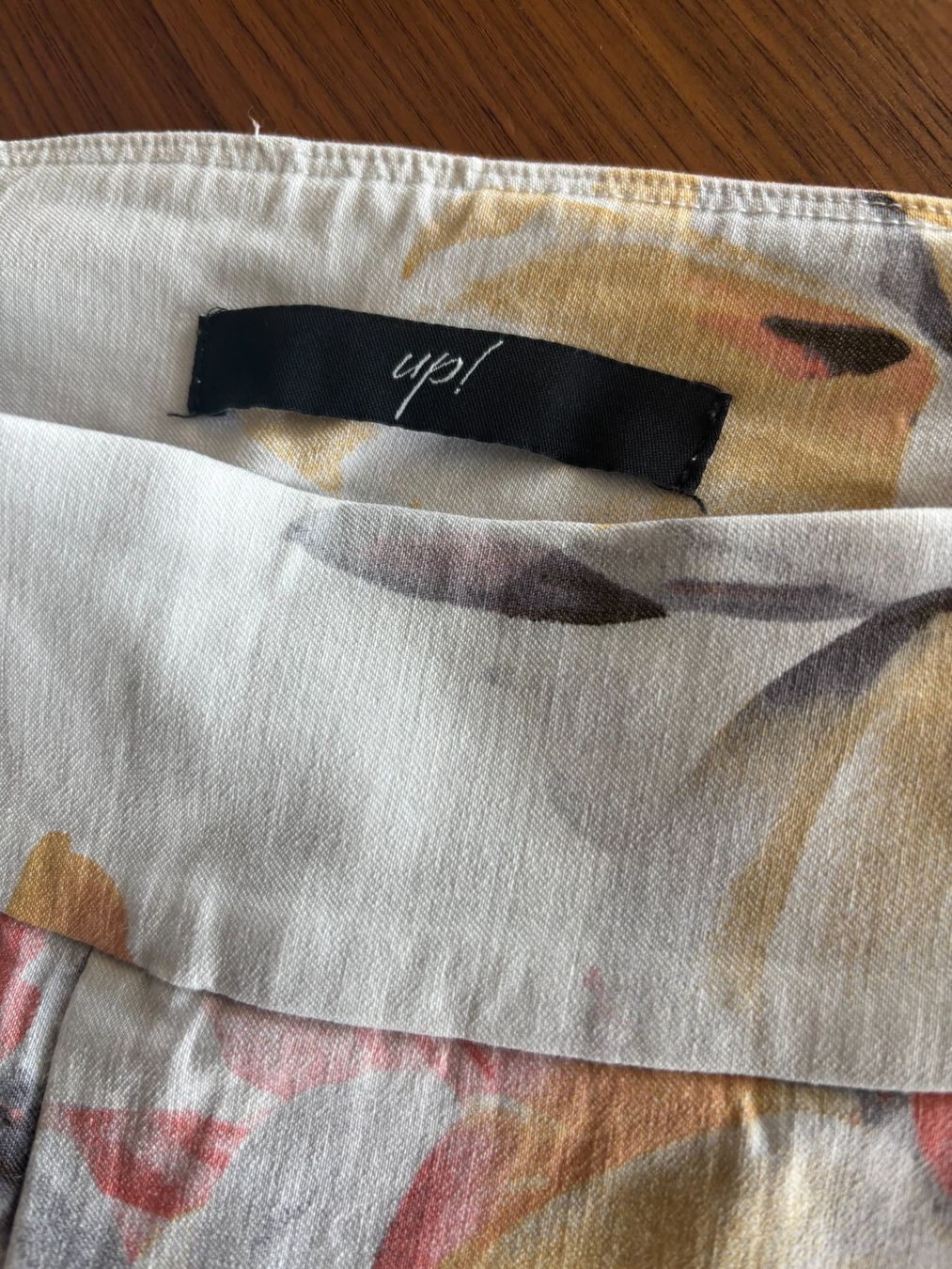 Hosen: Hose Grösse 36, hübsche Form, Made in Canada – Gebraucht aus Laax GR von wil_66wq 2