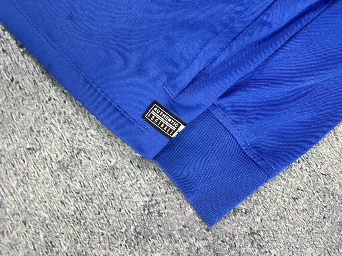 Nike Giacche: Chelsea Trainingsjacke von Nike – Usato da Luzern venduto da 041Vintage 1