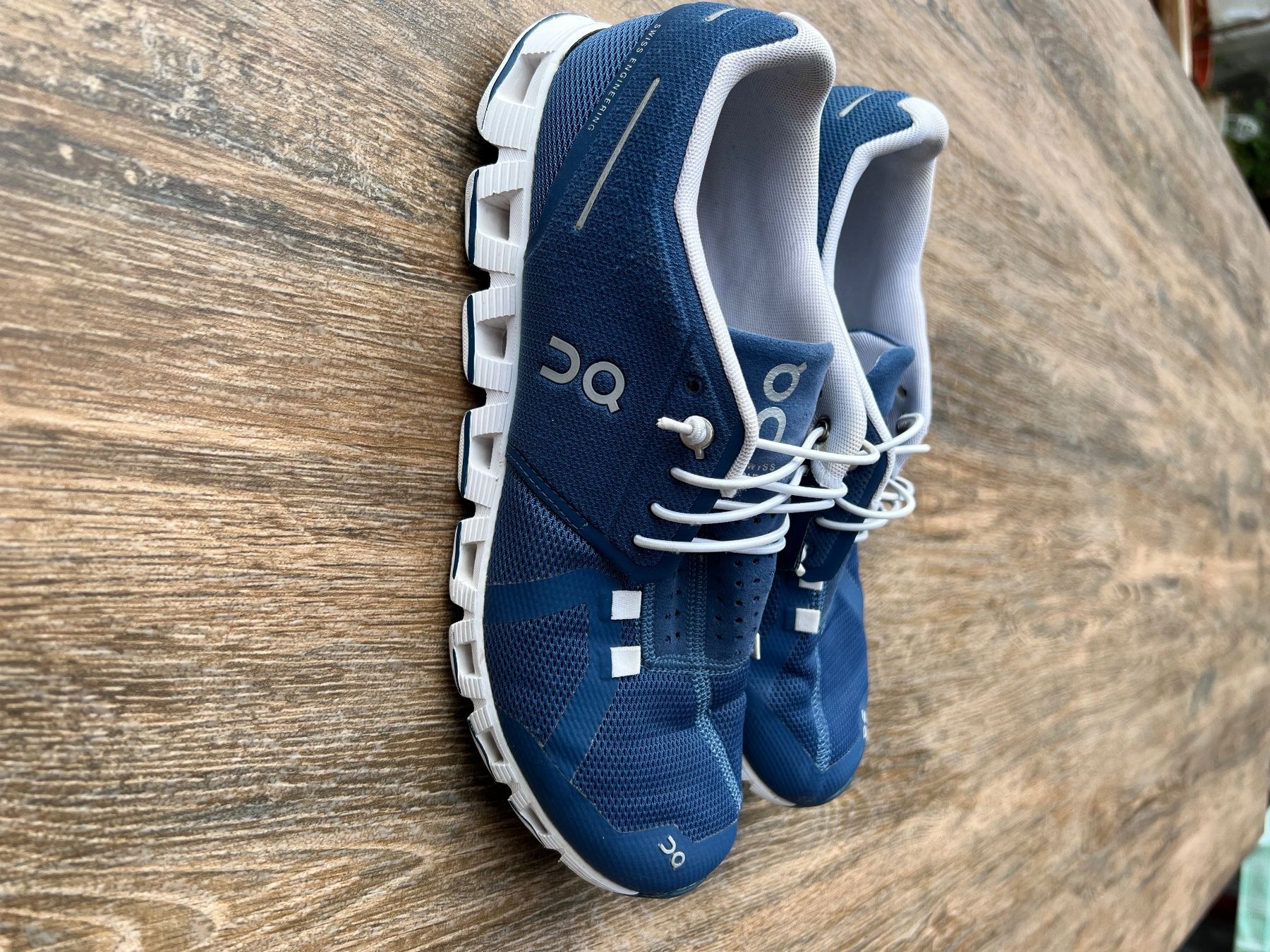 On Scarpe da donna: On Cloud Schuhe EU 40.5 – Usato da Mörel venduto da Emozia 2