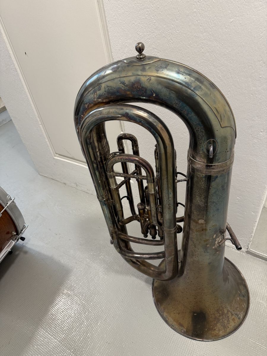 Besson Instruments de musique: Bb Bass Besson – D'occasion à Burgdorf par kla_r5tf 1