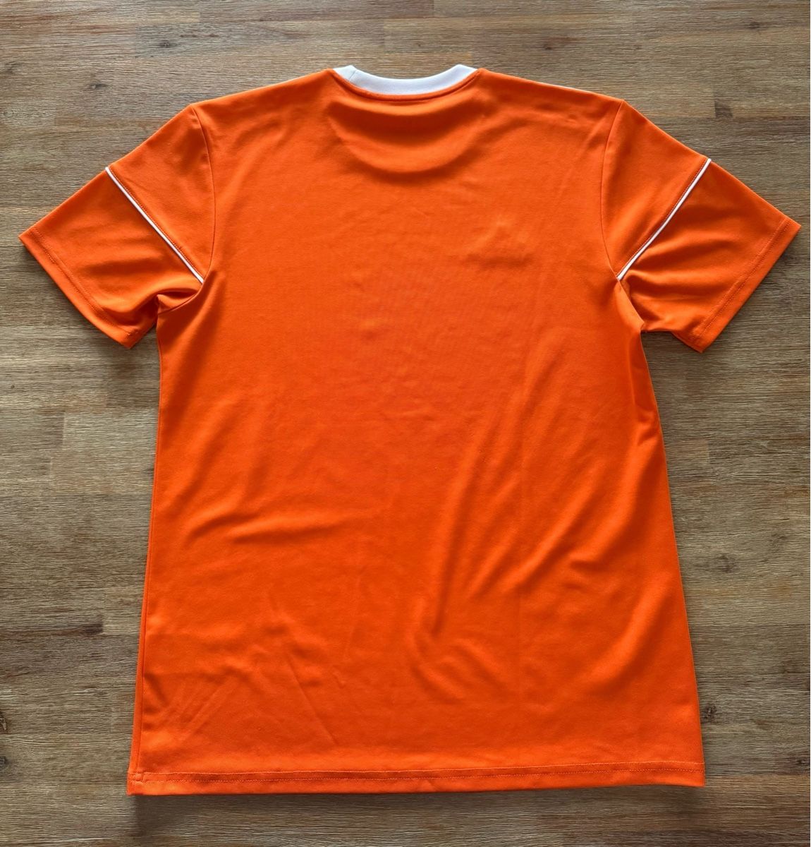 Canottiere & Pantaloni: Trikot Adidas Orange – Usato da Gossau ZH venduto da Verzino 2