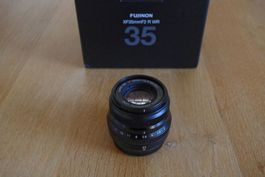 Fujinon XF 35 F2 R WR avec filtre UV + pare soleil
