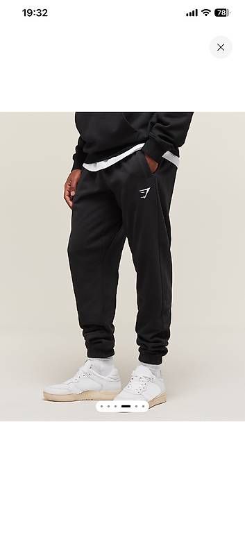 Pantaloni: GYMSHARK ESSENTIAL OVERSIZED JOGGERS NEU!!! – Usato da Ellikon a d Thur venduto da zwe_q6d8 1