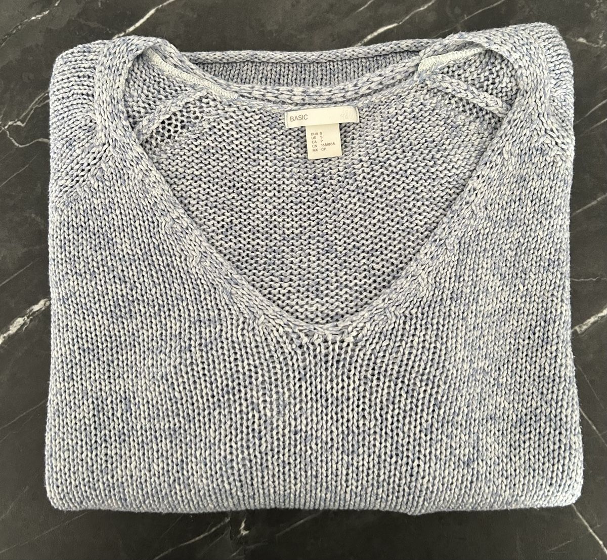 H&M Maglioni & Felpe: Pullover blau-weiss meliert Grösse S – Usato da Horriwil venduto da Mel4553