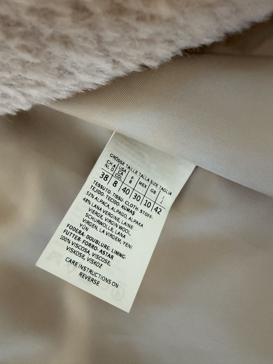 Max Mara Cappotti: Max Mara pink coat. Wool and alpaca – Usato da Baden venduto da LucyPeckam32 5