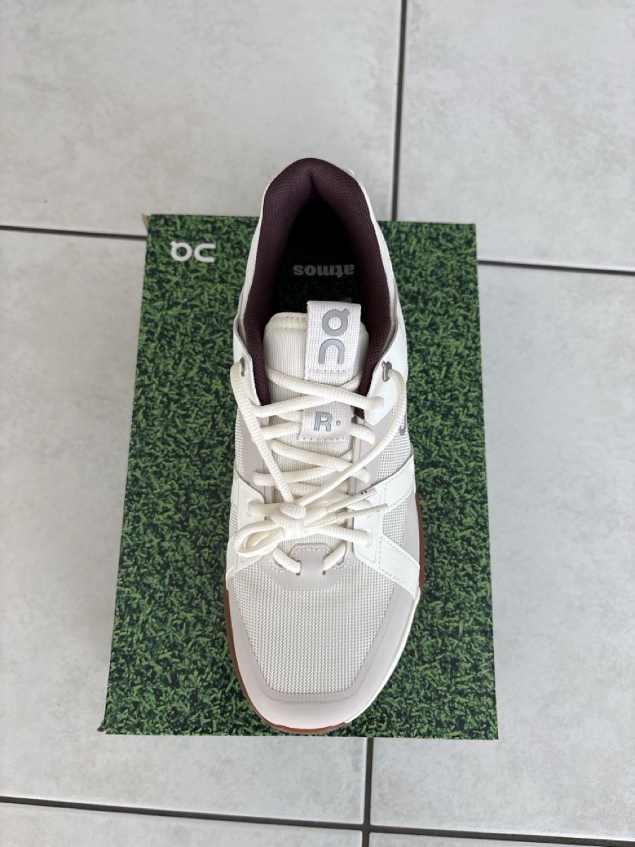 On Scarpe da uomo: On  The Roger CLBHS Pro atmos Gr. 43 – Nuovo e nell'imballaggio originale da Steinhausen venduto da Sprengs7off