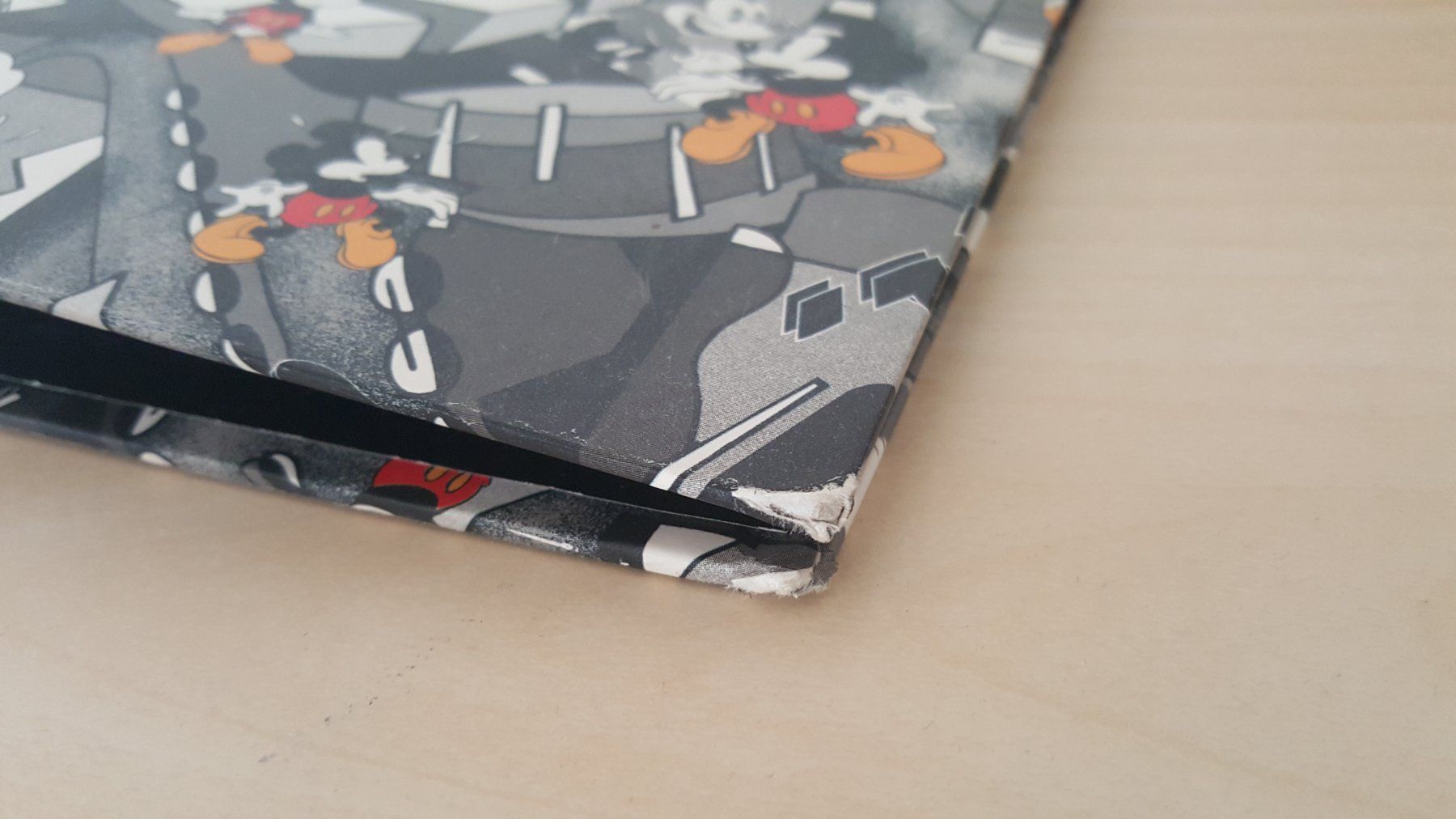 Raccoglitori: Ordner A4 "Mickey Mouse" 4cm 2 Loch – Usato da Luzern venduto da orl_fdy8 3