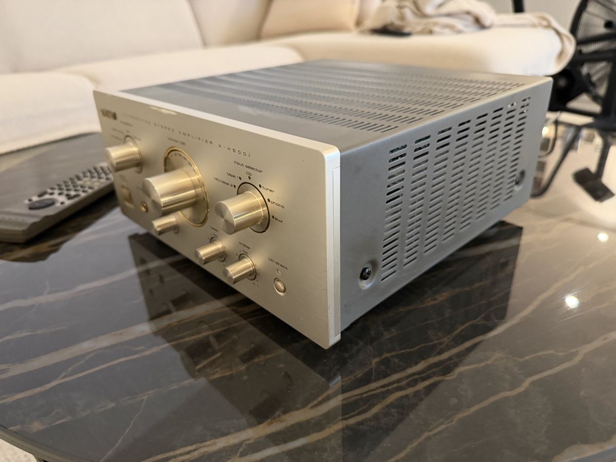 Teac Amplificatori: TEAC A-H 500i VERSTÄRKER – Usato da Rapperswil SG venduto da Whitecielo 1