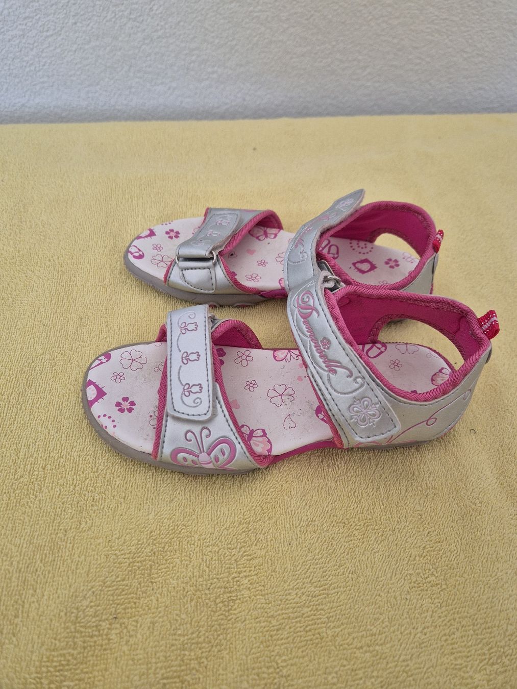 Scarpe per ragazze: Sandale – Usato da Hörhausen venduto da Nuage81 2