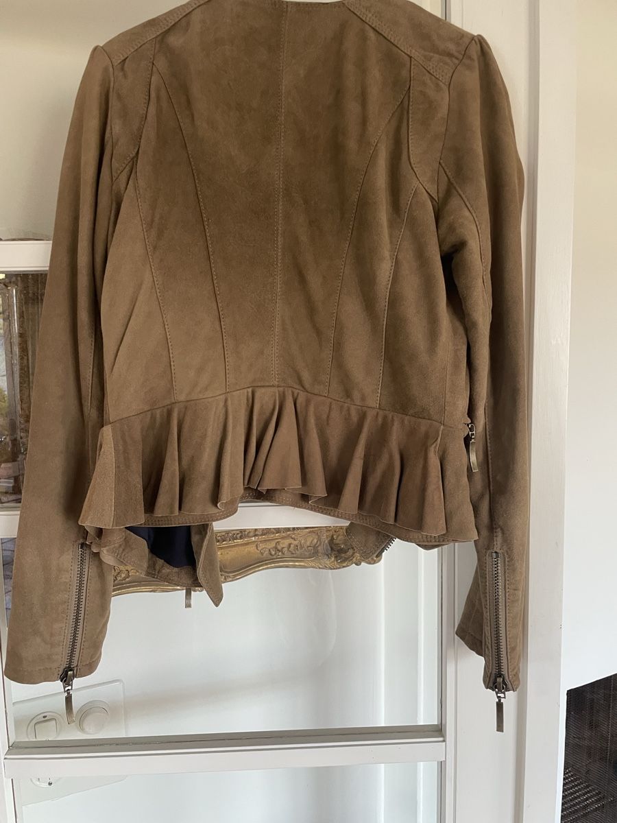 Zara Giacche: Zara Basic Wildleder Jacke, Top Zustand, Grösse M – Nuovo (secondo la descrizione) da Kilchberg ZH venduto da wolken03 1