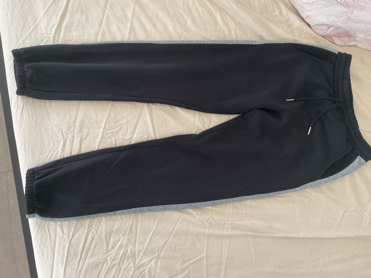 Lotti di vestiti: Chicorée Trainerhose/Jogginghose  – Usato da Ottenbach venduto da aks_wyt2