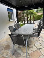 Granittisch inkl. 10 Stühle