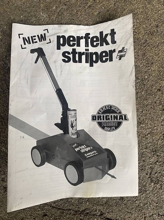 Tutti gli attrezzi: Bodenmarkiergerät Perfekt Striper – Usato da Eiken venduto da Xar58 4