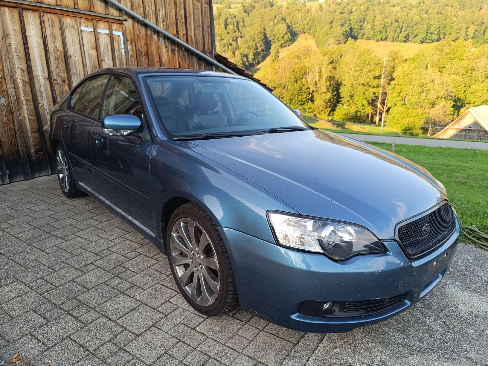 Subaru Autos: Subaru Legacy 3.0 spec. B  Handschalter – D'occasion à Nesslau par cc_kuun 1