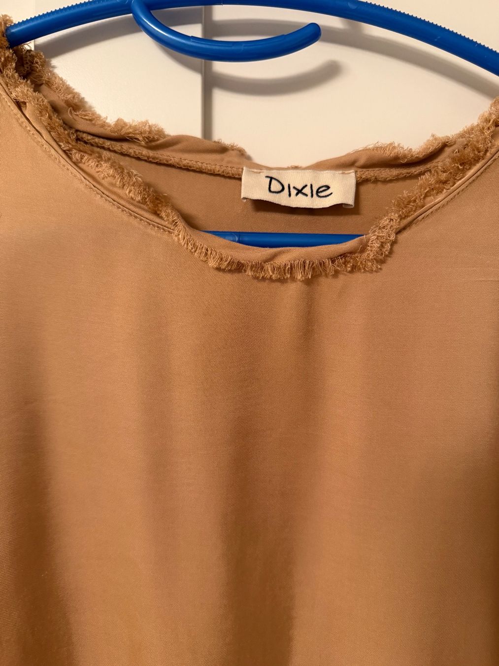 Camicette: Bluse – Usato da Muttenz venduto da Zara-Camp 1