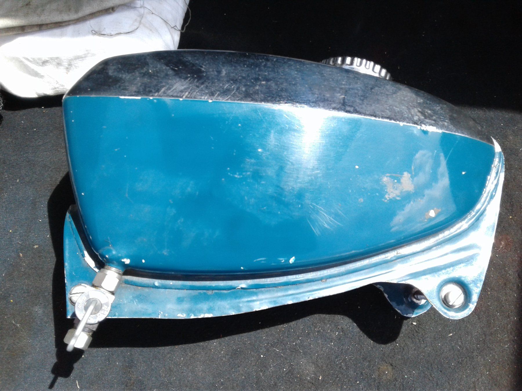 Puch Parti ricambio per ciclomotori: Puch Sport Lochtank – Usato da Lachen SZ venduto da lachen49