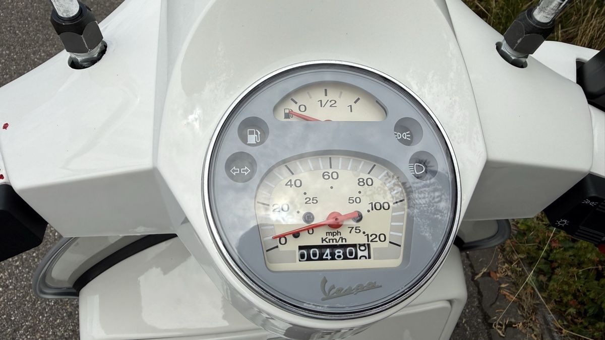 Vespa Scooters: Vespa PX 125 Montebianco – Gebraucht aus Basel von Campanelle 4