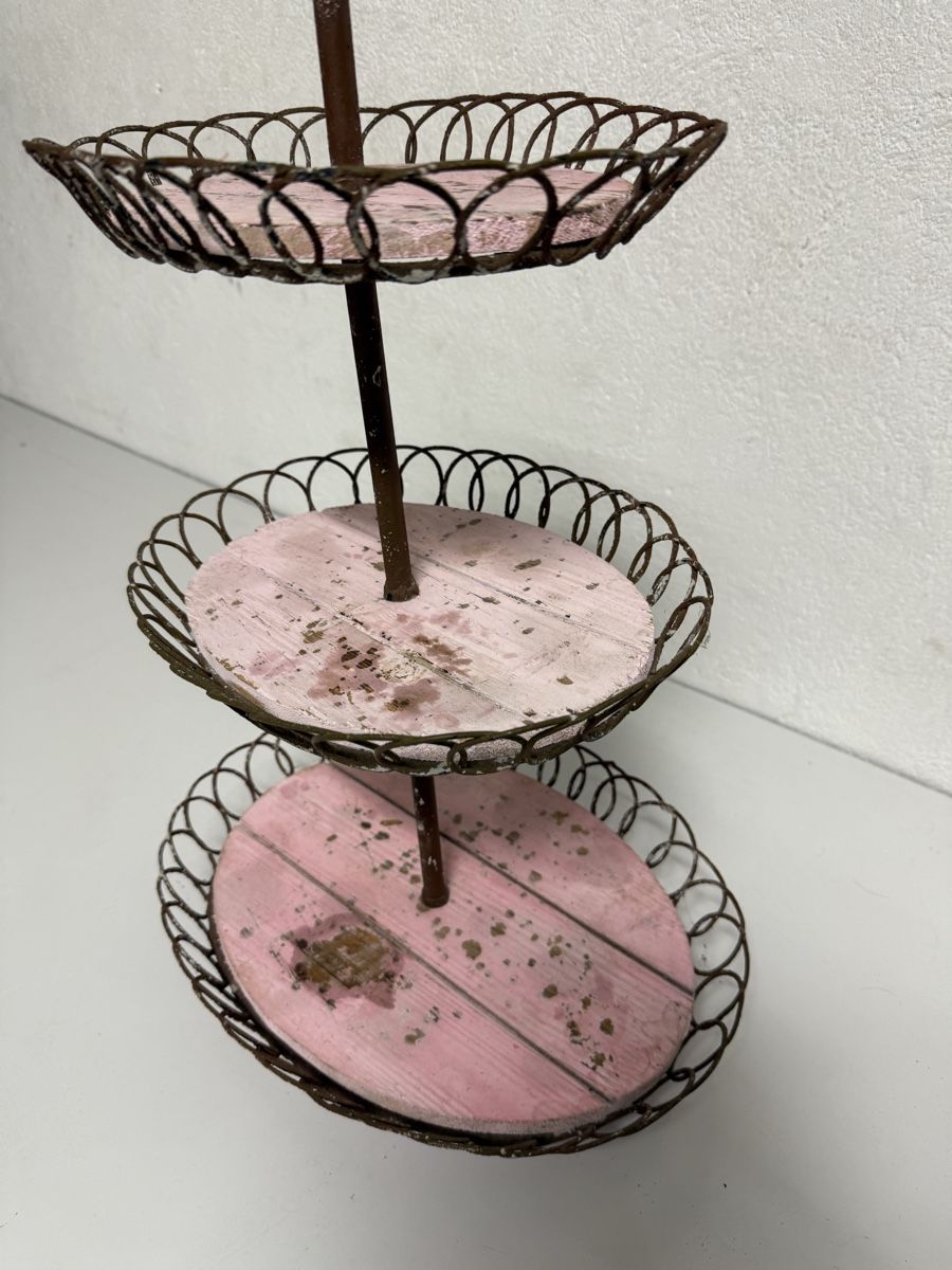 Tutte le decorazioni: Vintage Etagère shabby chic – Usato da Bern venduto da Franz8044 1