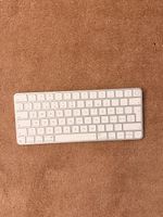 Apple Magic Keyboard weiss, kabellos, wie neu