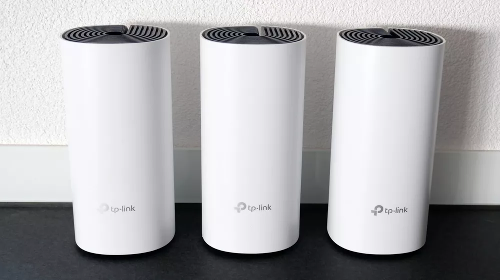 Sistema Mesh Wi-Fi TP-Link Deco P9 Ibrido Con Powerline – 3 Unità, Dual Band, Aperto Mai Usato