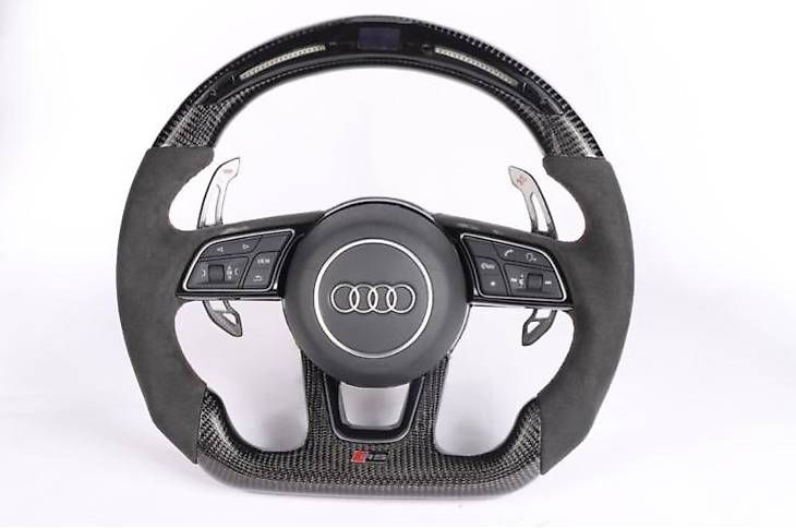 Alle Autoersatzteile: Audi RS Carbon-Lenkrad mit LED-Anzeige – Gebraucht aus Bülach von Sternthal.ch
