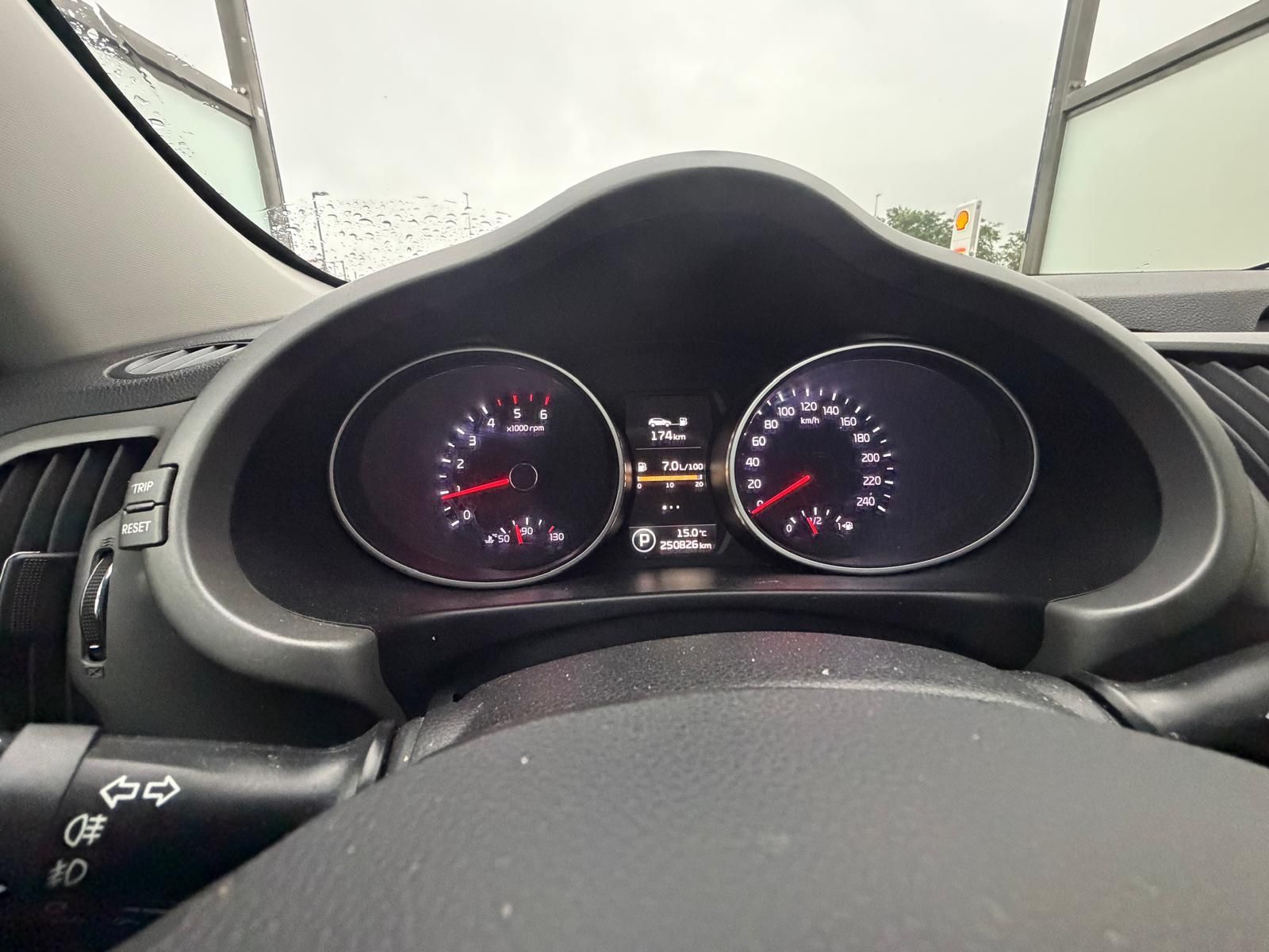 Kia Automobili: Kia Sportage, Top Zustand – Usato da Baar venduto da abistyler 8