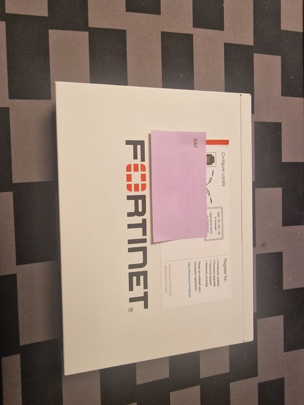 Fortinet Firewall: Fortinet FortiGate 60E Firewall – Usato da Nussbaumen AG venduto da brunofresco