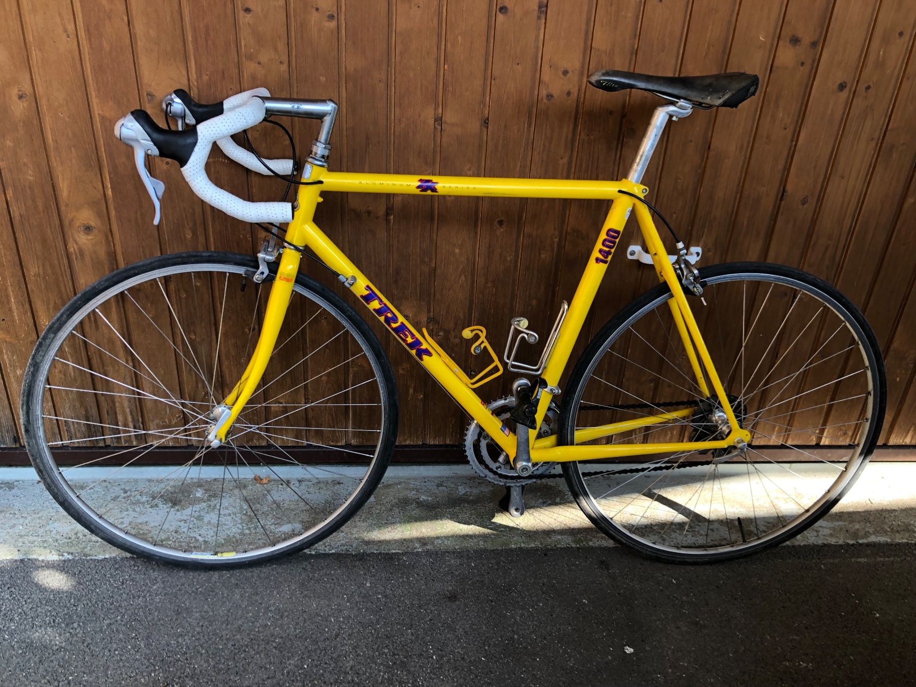 small entrance on most tent circuses Das 2er-Zelt mit Trennwand ist Dusche, Umkleide & Toilette in einem! Bush Craft Annex:Tent only - No Annex Room Raspberry Pi Zero -