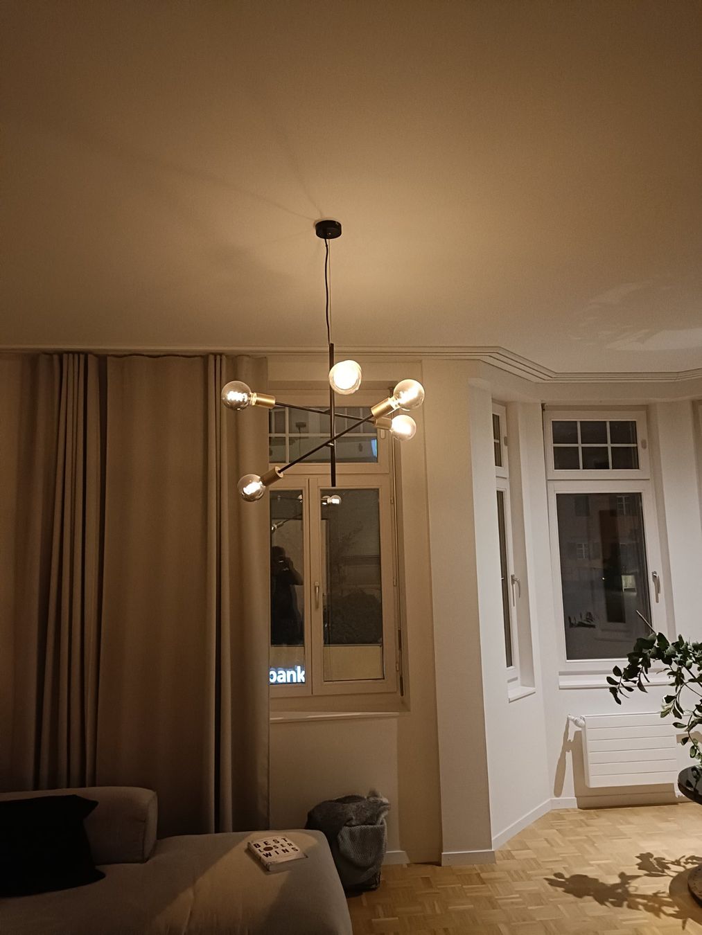Kronleuchter & Deckenlampen: Moderne Hängeleuchte 6-flammig – Gebraucht aus Wil SG von Raffael_KO