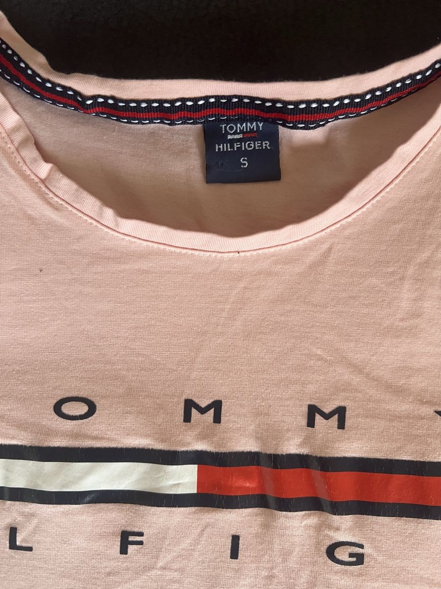 Tommy Hilfiger T-Shirts: Tommy Hilfiger Shirt S – Neu (gemäss Beschreibung) aus Wädenswil von GNT 1