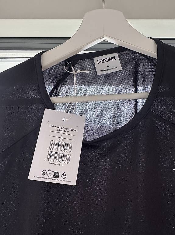 Tops: Gymshark - Trainingsoberteil L – D'occasion à Malters par patrizia.schmid 1
