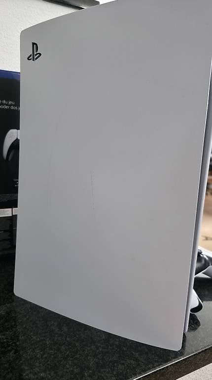 Console: PS5 Launch Disc Edition CF1016A – Usato da Hinteregg venduto da Wytoo 3