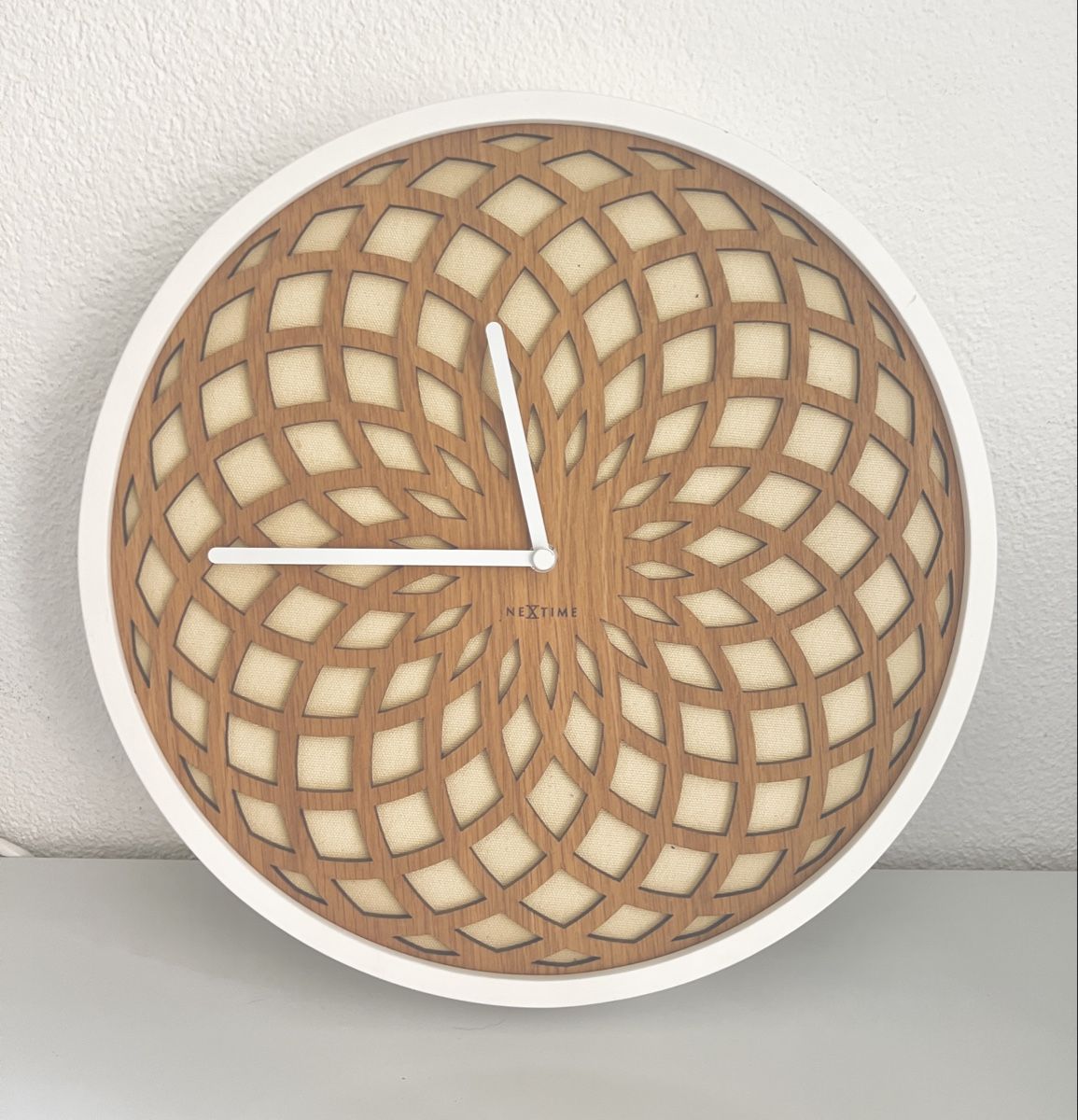 Stand- & Wanduhren: Nextime Wanduhr Holz Design 50cm – Neu (gemäss Beschreibung) aus Maisprach von nad_h1