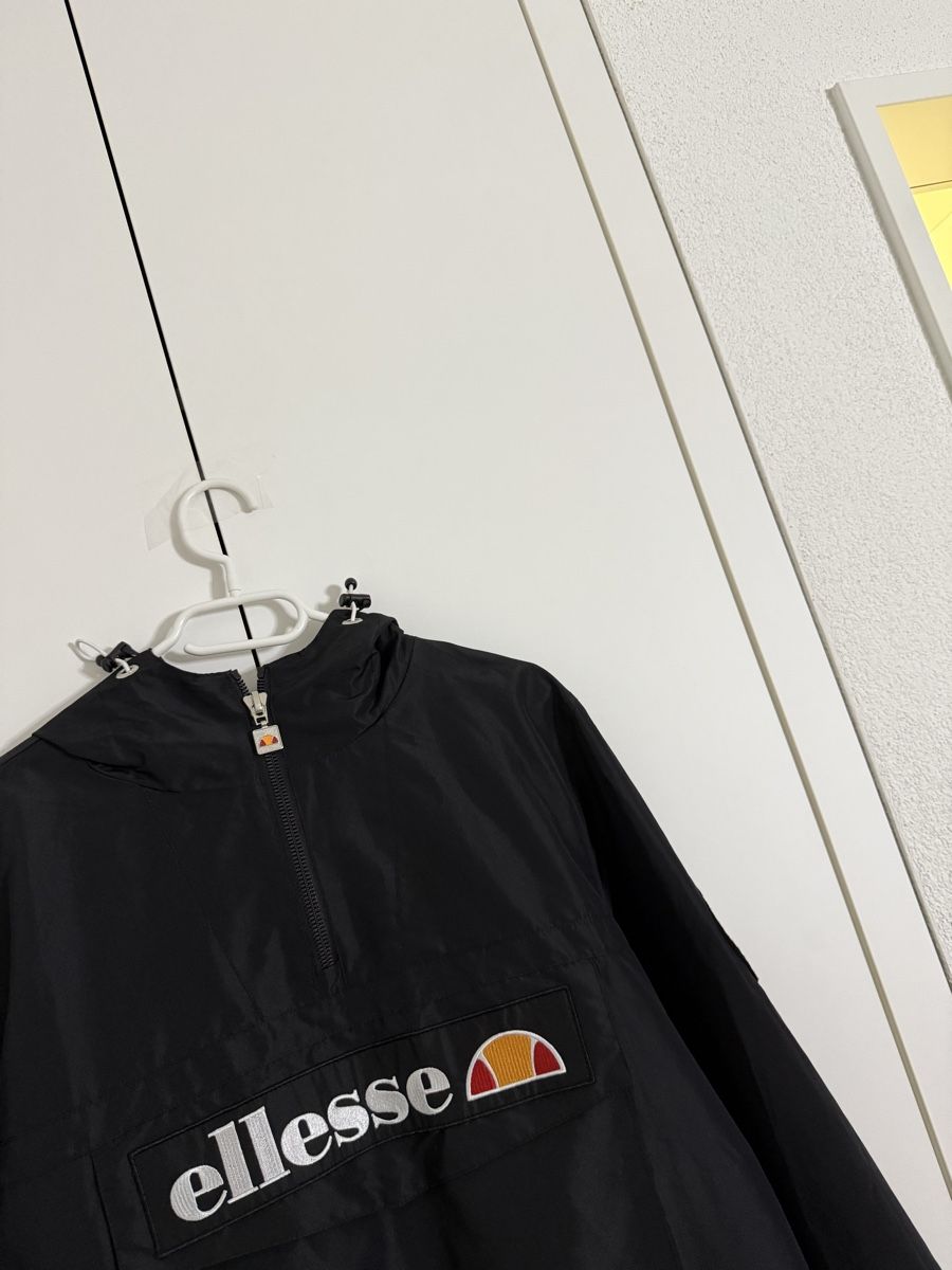 Ellesse Giacche: Jacke Ellesse L – Nuovo (secondo la descrizione) da Emmen venduto da mar_7wfr 1