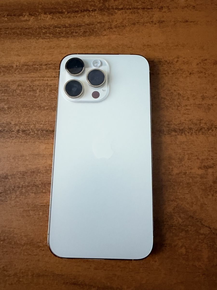 Apple Telefoni cellulari / Smartphones: Iphone 14 Pro Max 128GB – Usato da Buchs ZH venduto da ald_2r6j 1