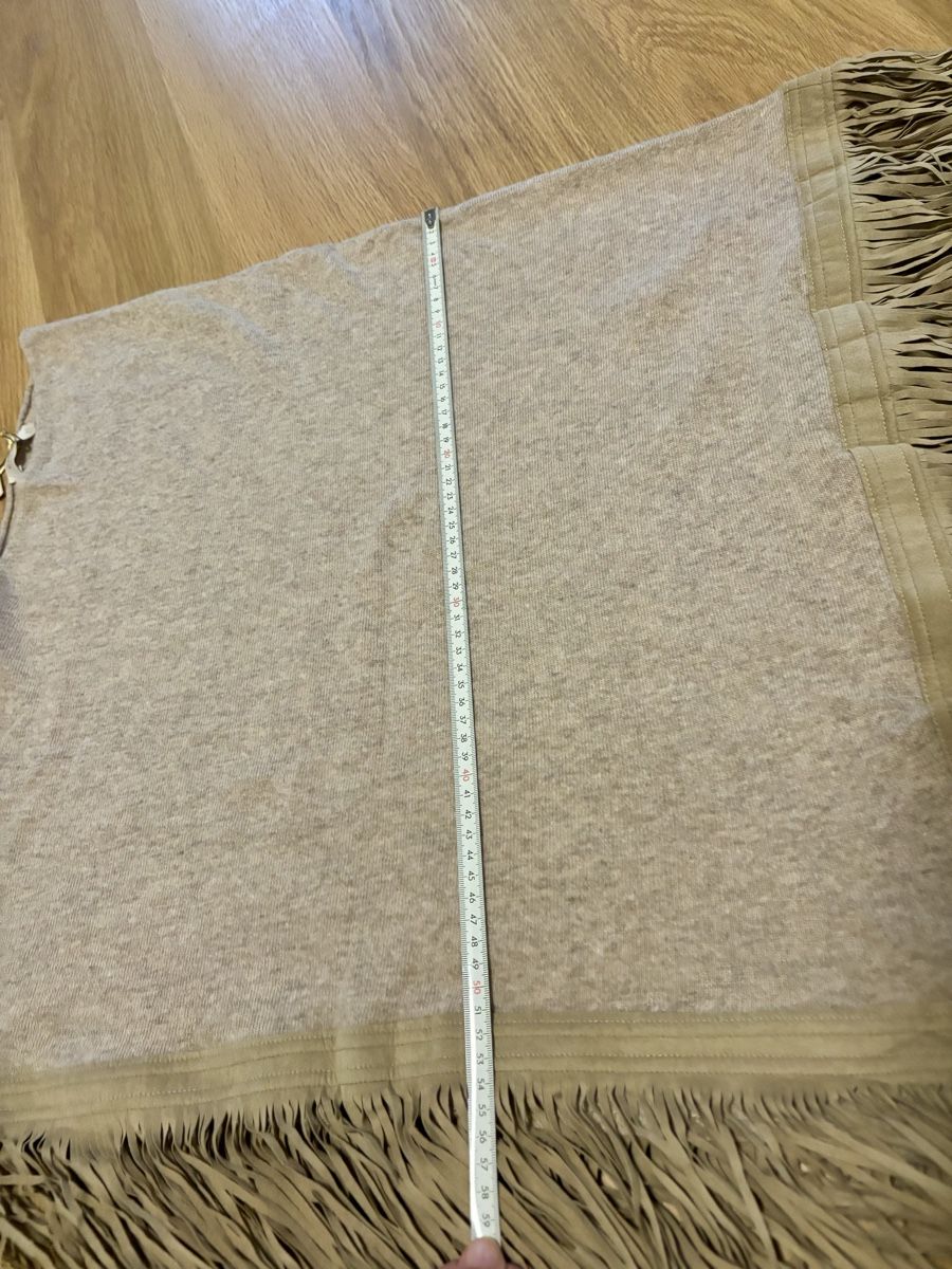Altro in  Abbigliamento & Accessori: Cashmere Mix Poncho mit Fransen – Nuovo (secondo la descrizione) da Baden venduto da Tiffany6878 7