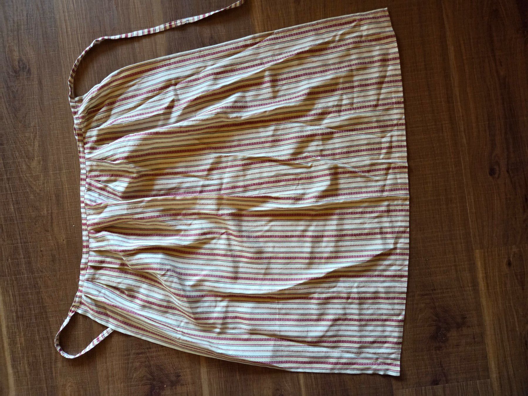 Costumes: Gotthelftracht – D'occasion à Arni BE par she_p6nm 3