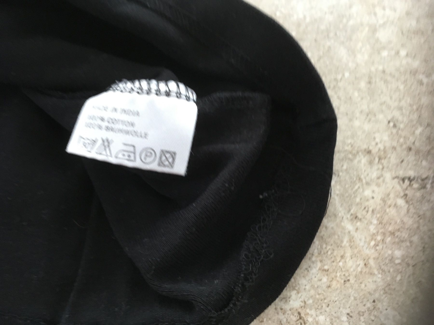 H&M Top: Schwarzes Sommer Top Gr. S – Usato da Gächlingen venduto da Tara_devi 3