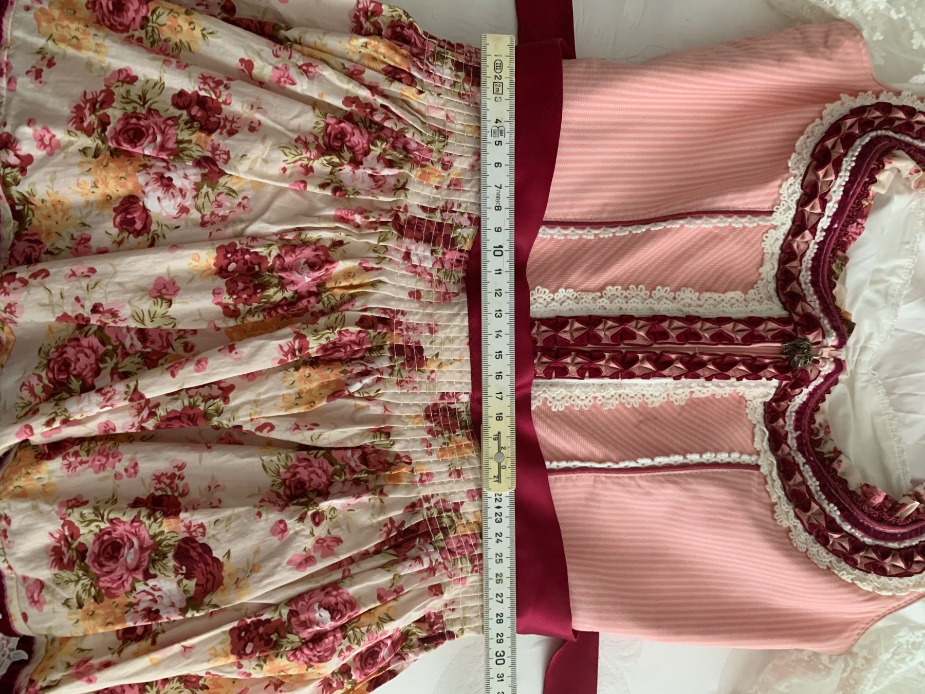 Costumes: Dirndl – D'occasion à Dietlikon par LiebenLebenLachen 9