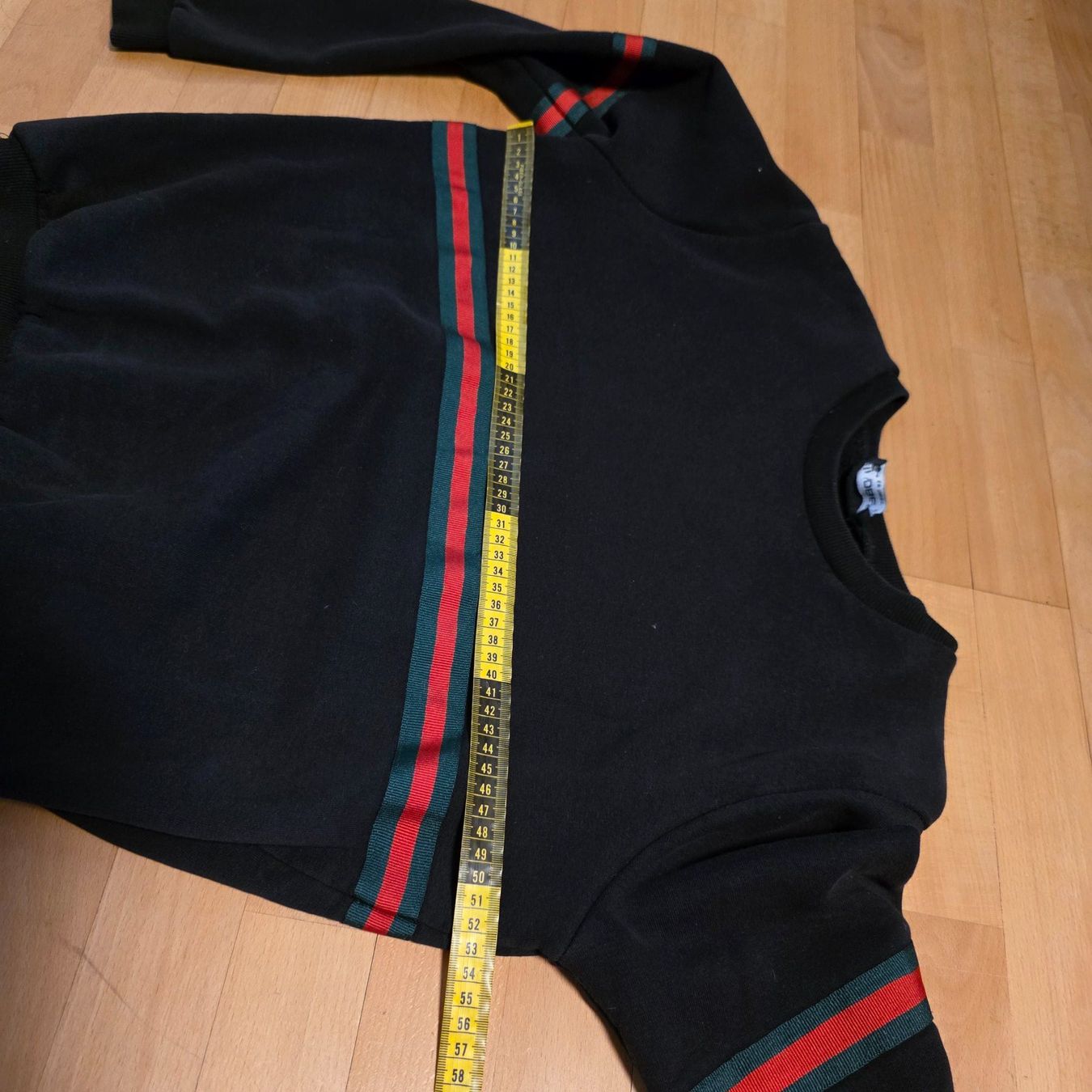 Pullover & Sweatshirts: 🖤 Baumwoll Pullover S/M Streifen Gucci Muster – Gebraucht aus Wald ZH von CapLux 2