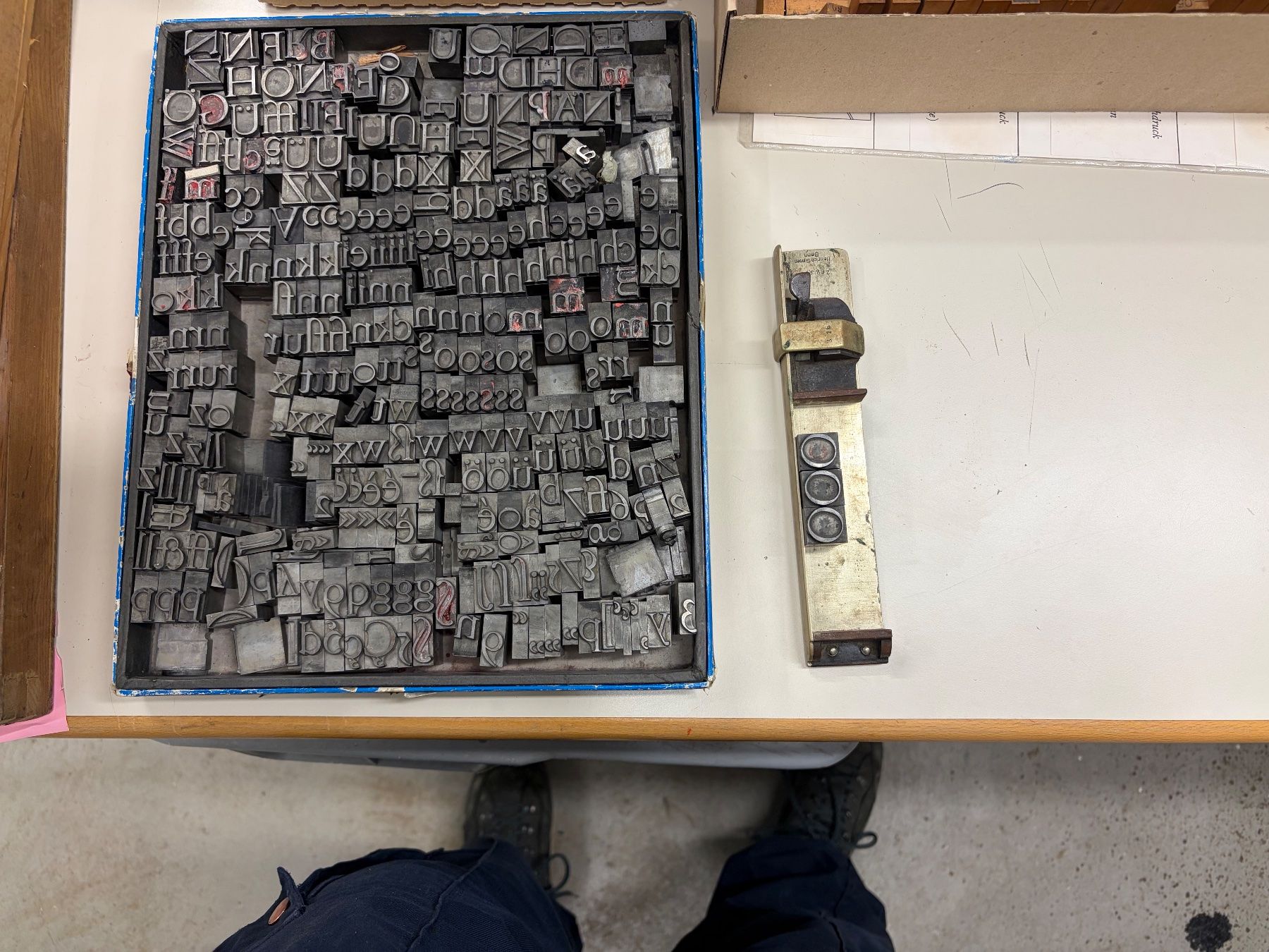 Tous les outils: Buchdruck Bleibuchstaben – D'occasion à Bottmingen par VS4103