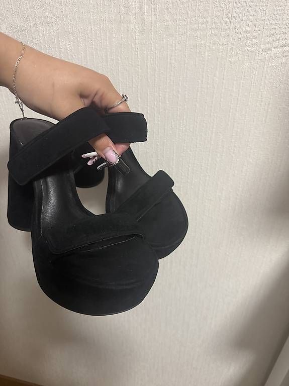 Chaussures femmes: Naked Wolfe – D'occasion à Lausanne par may_vqv9 3
