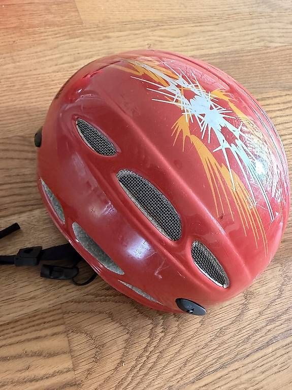 Helme: Kletterhelm Kind – Gebraucht aus Aegerten von viv_w9y5