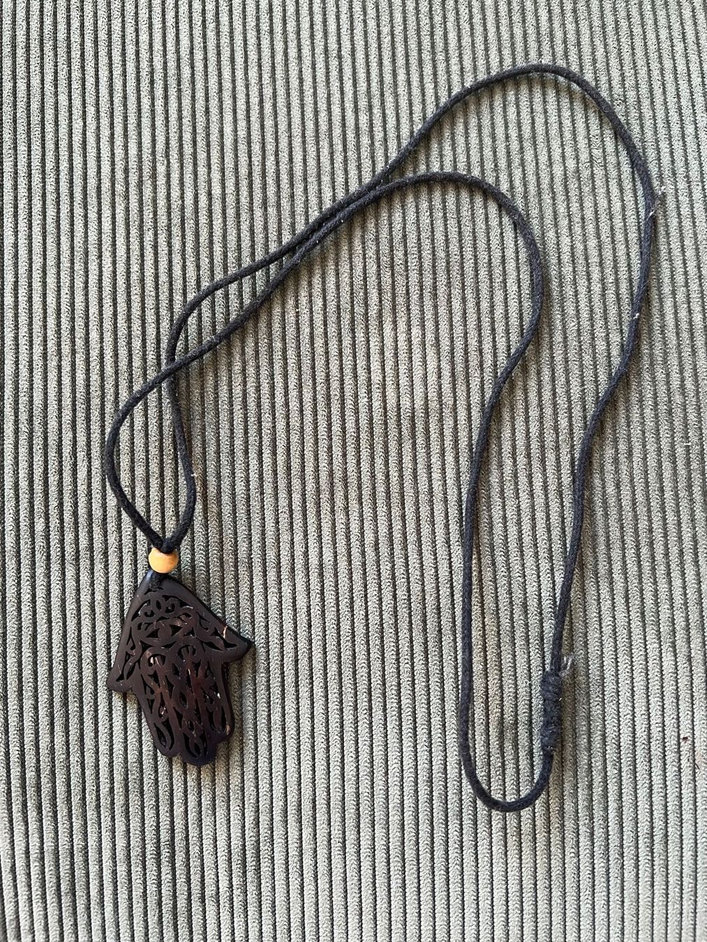 Catenine: Holzschmuck Hand von der Fatima – Usato da Zürich venduto da lisitsyna 1