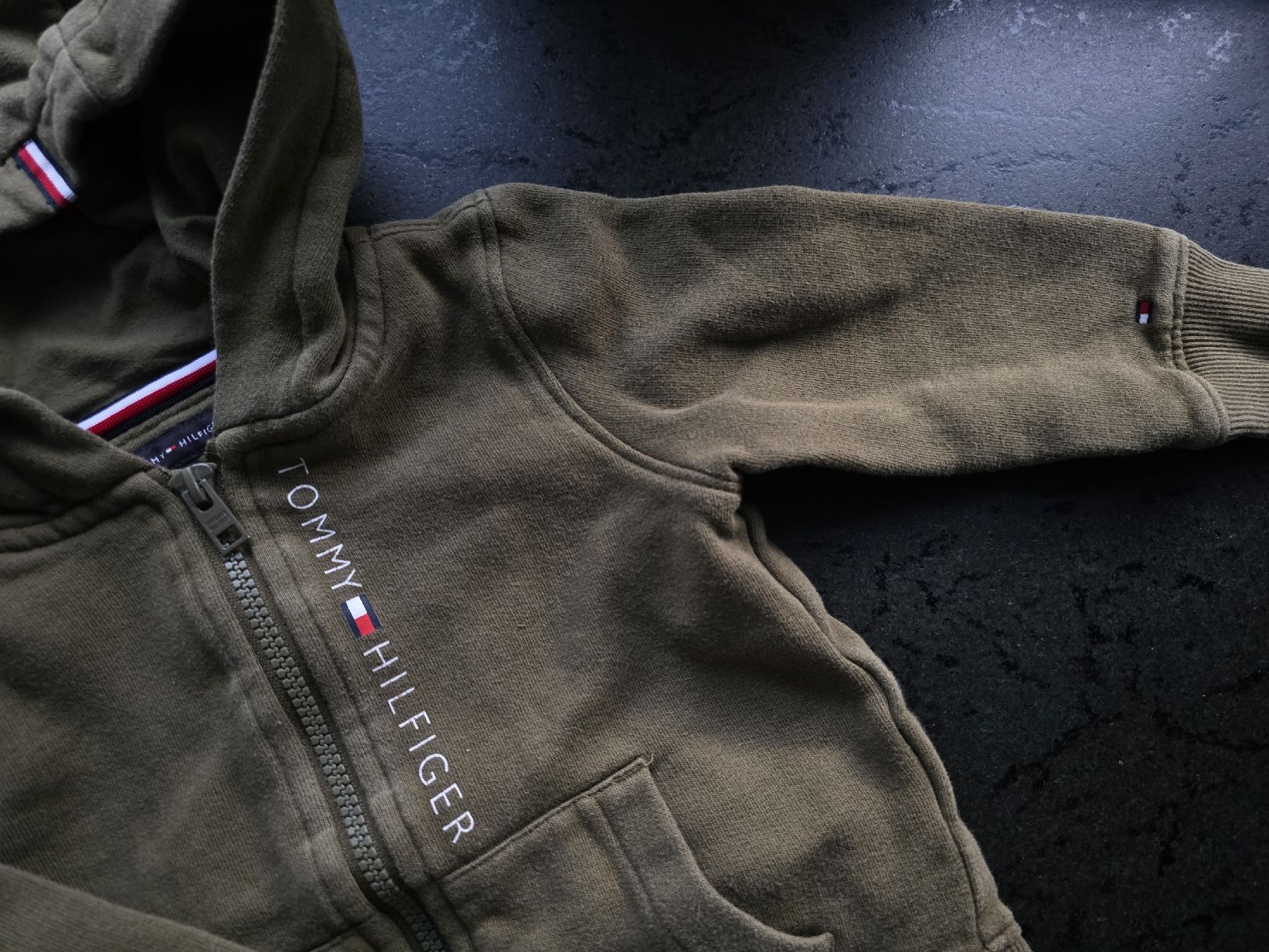 Tommy Hilfiger Giacche & Cappotti: Tommy Hilfiger Jäckli 104 – Usato da St. Peterzell venduto da upcycling_ 1