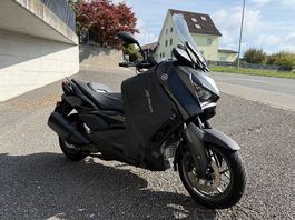 Yamaha X-Max 300 Tech Max (ABS, 8950km, Jahrgang Dez/2023)