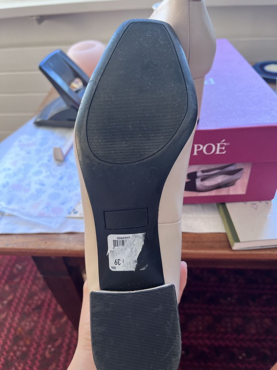Damenschuhe: Pumps Grösse 39 – Gebraucht aus Wil SG von aiy_fnm9 4