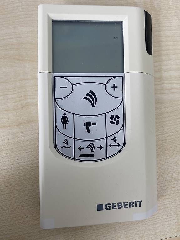 Telecomandi: AquaClean 5000plus Fernbedienung  – Usato da Dussnang venduto da ila_jzm5