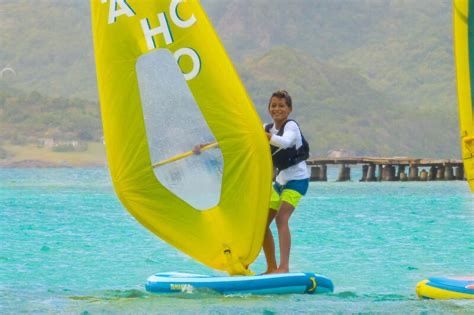 Tavole da surf e di nuoto: Windsurf beginner (Decathlon) – Usato da Grand Lancy venduto da Musigny25